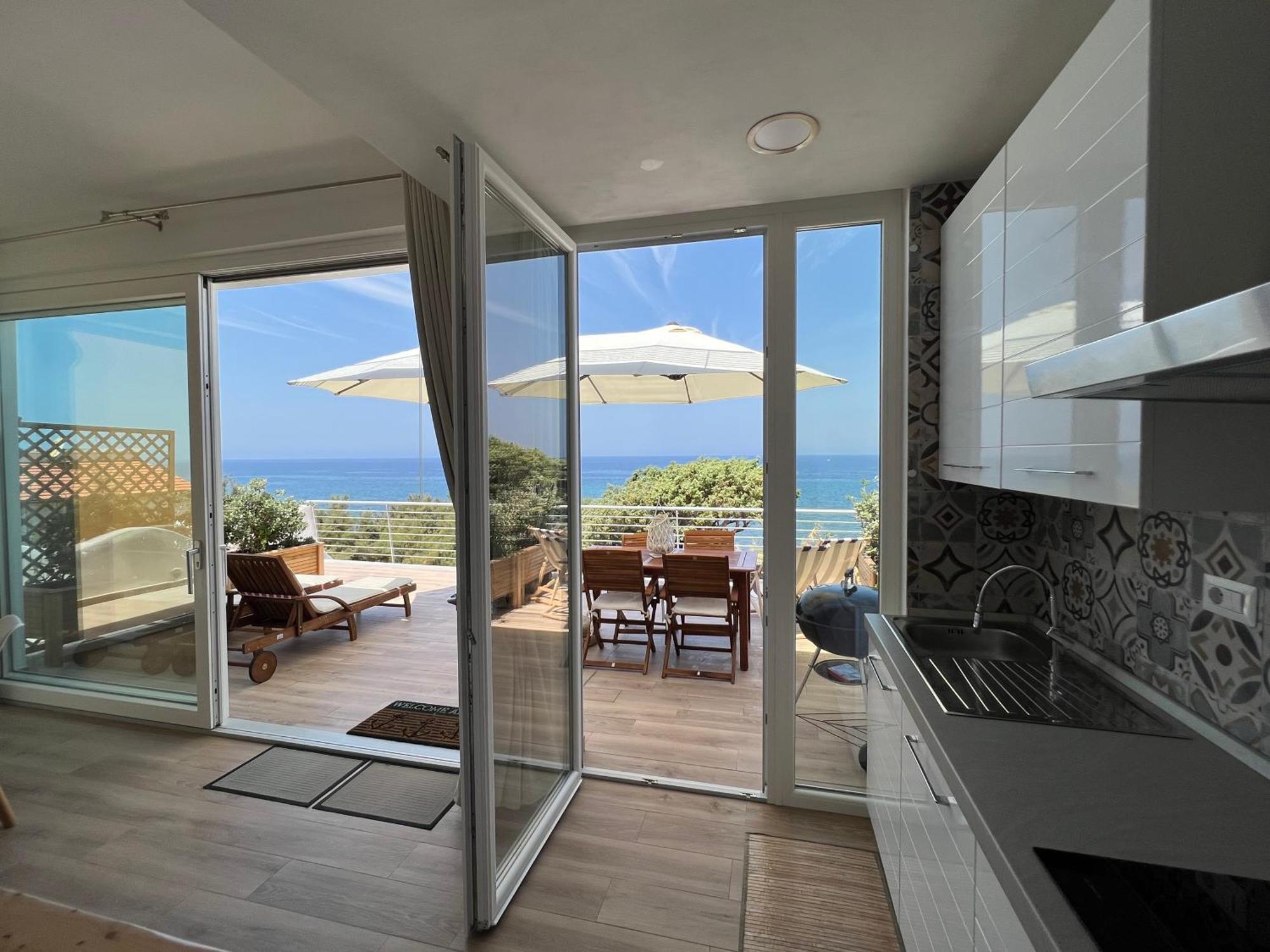 Alba Stupendo Appartamento In Villa Fronte Mare - Golfo Dell'Asinara - Internet Free Valledoria  Ngoại thất bức ảnh